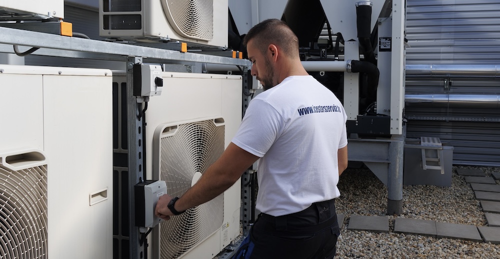 Klímatelepítés DAIKIN HCE szolgáltatás